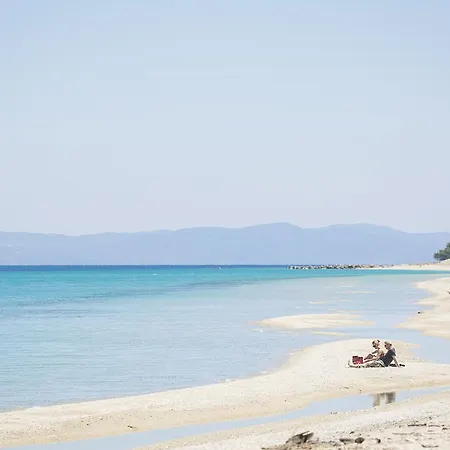 Apollo Beachfront House In Pefkohori #Feelslikehome Exterior foto